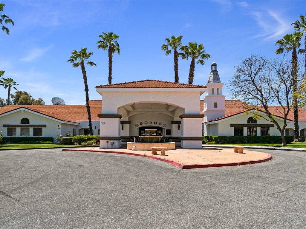 assisted living facilities in riverside